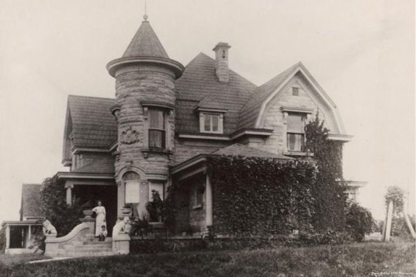 ROSEMOUNT MOTEL (Bedford)